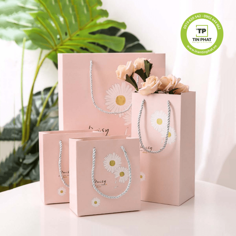 in túi giấy đựng quà theo yêu cầu